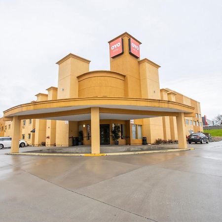 Oyo Hotel Knoxville Tn Cedar Bluff I-40 Exterior foto