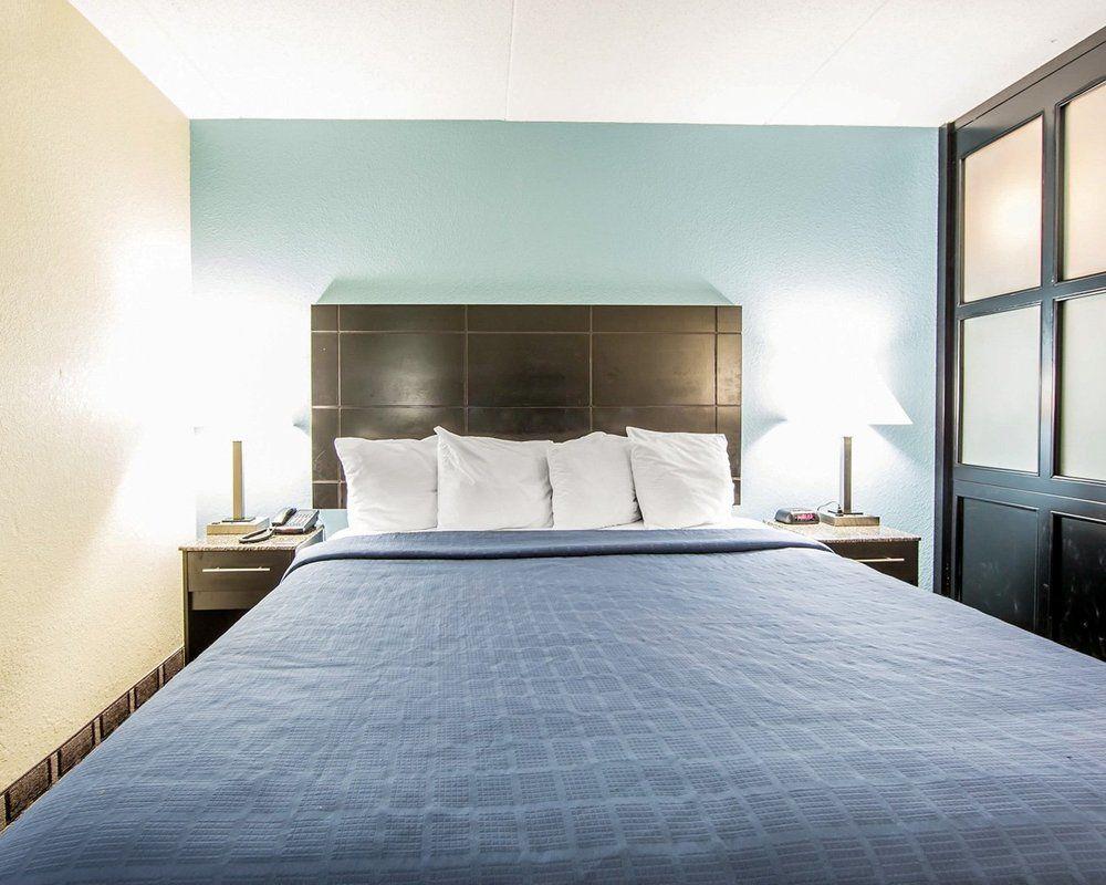Oyo Hotel Knoxville Tn Cedar Bluff I-40 Exterior foto