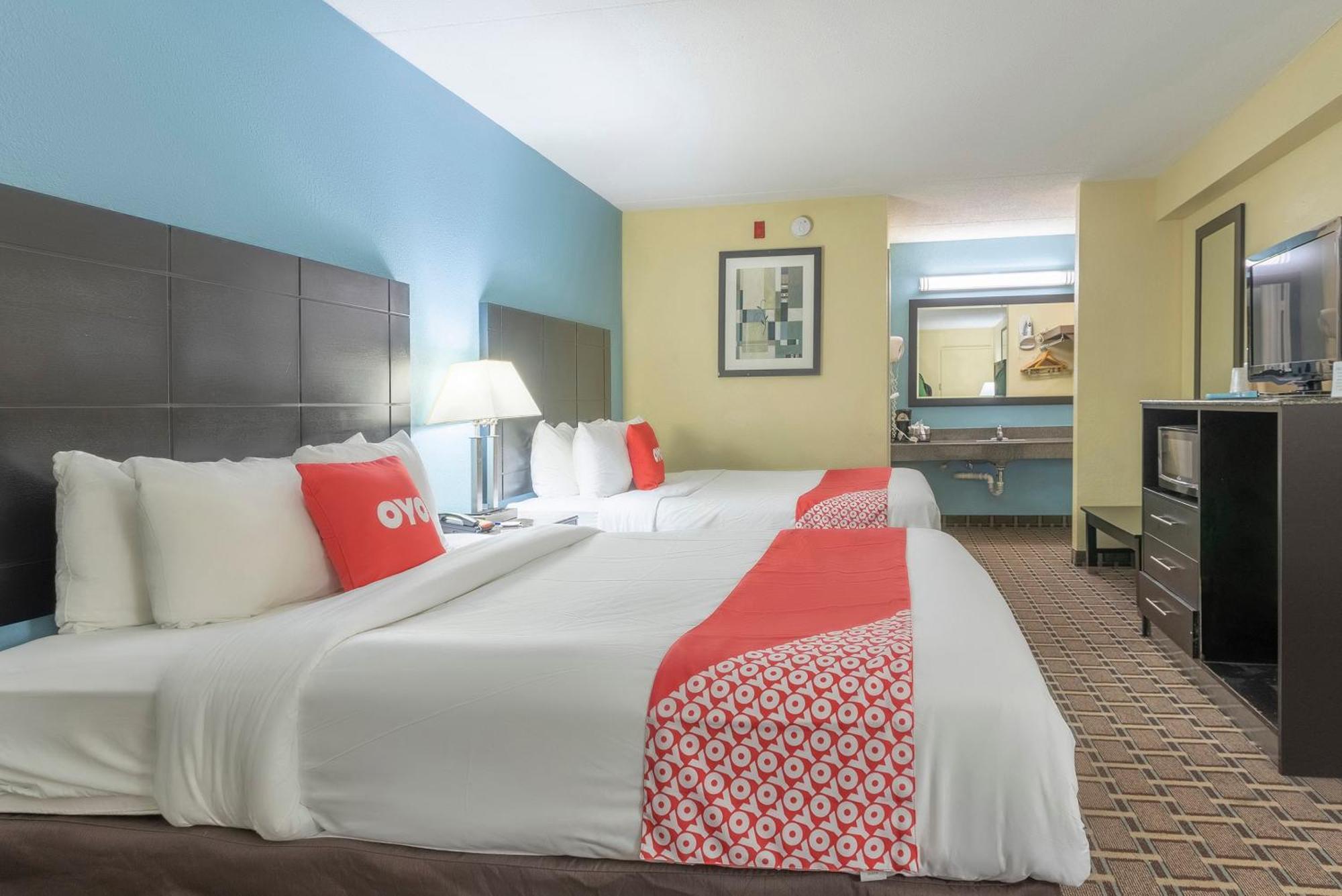 Oyo Hotel Knoxville Tn Cedar Bluff I-40 Exterior foto