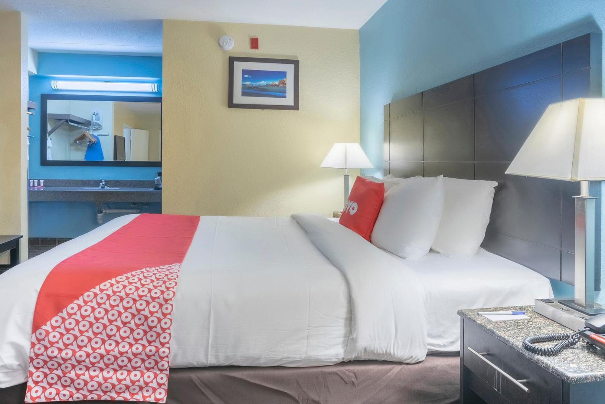 Oyo Hotel Knoxville Tn Cedar Bluff I-40 Exterior foto